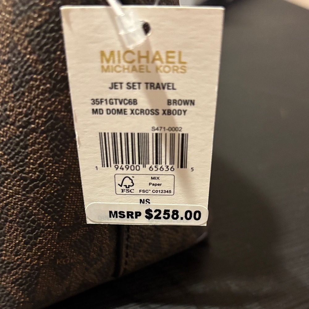 Michael Kors Jet Set Travel Medium Dome Crossbody in Brown Signature Canvas-NWT - Picture 9 of 9